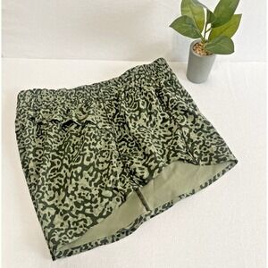 ATHLETA Printed Hustle 3" short brief drawstring pocket green camouflage size LG